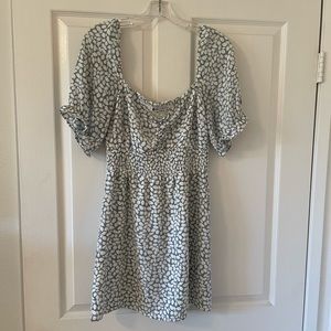 ABERCROMBIE AND FITCH DRESS